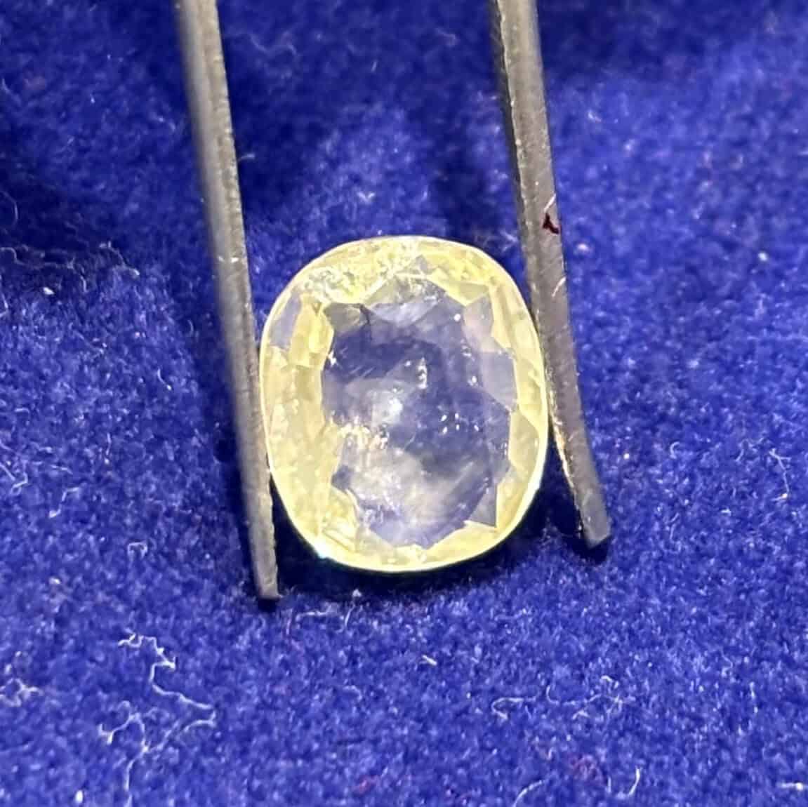 Natural Yellow Sapphire (Pukhraj) 3.13 Carat – GSI Certified